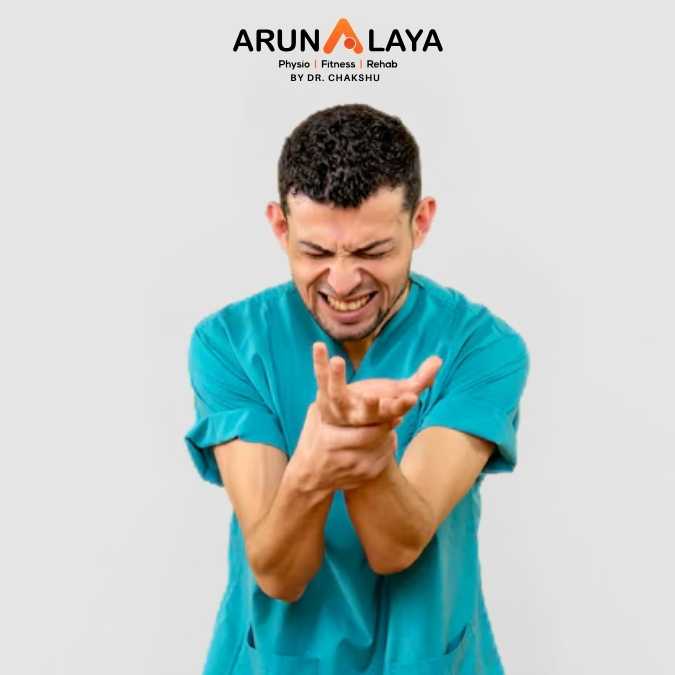 De Quervain tendonitis treatment at Arunalaya