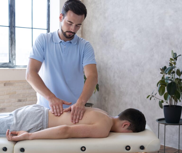 How Physiotherapy Differs from Chiropractic and Massage Therapy